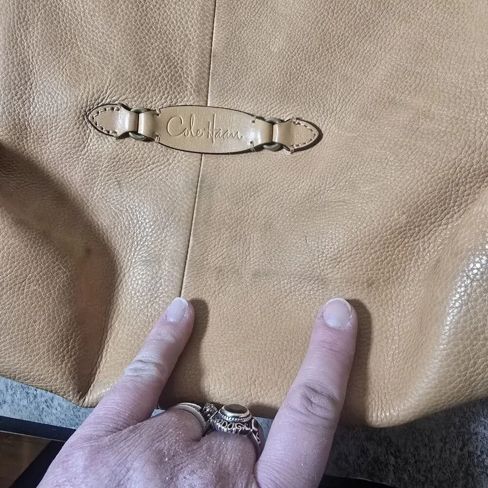 COLE HANN BROWN LEATHER HOBO BAG HANDBAG ◇ 17